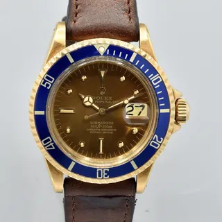 Rolex Submariner Date 1680 YG Yellow gold brown