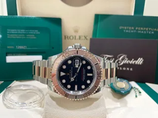 Rolex Yacht-Master 126621-0002 Rose gold and Stainless steel Black