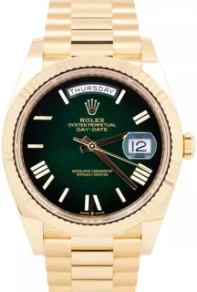 Rolex Day-Date 40 228238-0069 Yellow gold Green