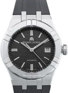 Maurice Lacroix AIKON AI6008-SS000-230-2 Stainless steel Gray