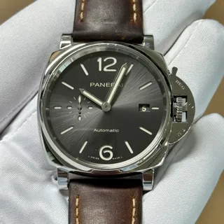 Panerai Luminor Due PAM 00904 Stainless steel Gray