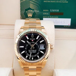 Rolex Sky-Dweller 326938-0004 Yellow gold Black