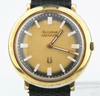 Bulova Accutron Yellow gold champagne$black