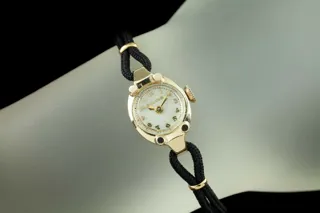 Bulova Yellow gold beige