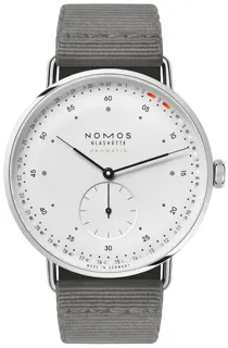 NOMOS Metro Neomatik silver$white