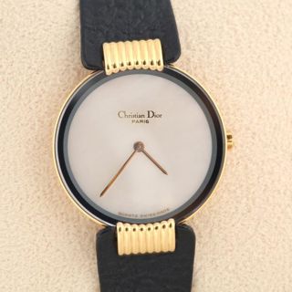 dior27467148_320.jpeg