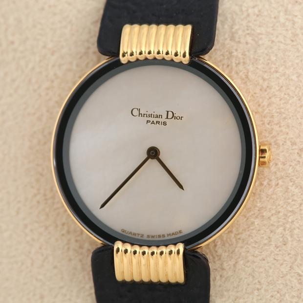 Dior 46 153-3 Stainless steel White South Korea | Dealer | EveryWatch