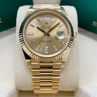 Rolex Day-Date 40 228238-0005 Yellow gold Champagne