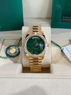 Rolex Day-Date 40 228398TBR 18k yellow gold Green