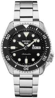 Seiko 5 Sports SRPD55 Stainless steel Black