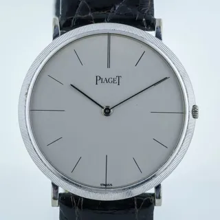 Piaget Ultra-thin 9033 34mm 18k white gold White