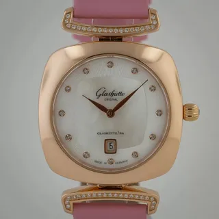 Glashütte Pavonina 1-03-01-08-05-02 18k rose gold White