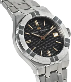 Maurice Lacroix AIKON AI6007-SS002-331-1 | Stainless steel