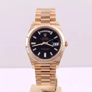 Rolex Day-Date 40 228238-0004 Yellow gold Black