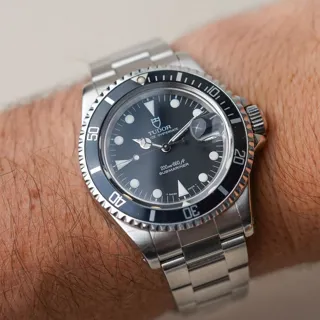 Tudor Submariner 79090 Stainless steel Black