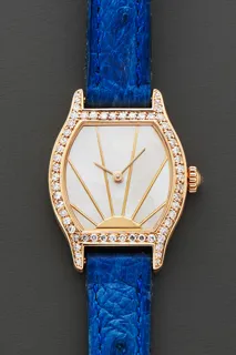 Cartier Tortue 6603 18k yellow gold White