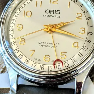 Oris Pointer Date 302-7285B 32mm Stainless steel Champagne