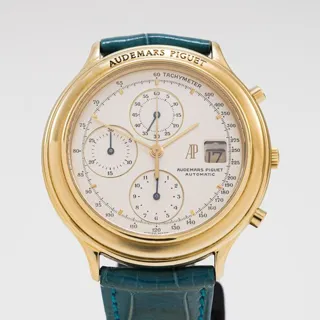 Audemars Piguet Huitième Chronograph 25644 40mm Yellow gold Silver