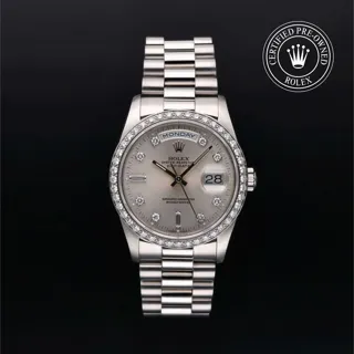 Rolex Day-Date 36 18346 Platinum Silver