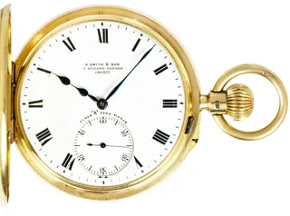 S. Smith & Son Karrusel Half Hunter 19102410 18k yellow gold Cream