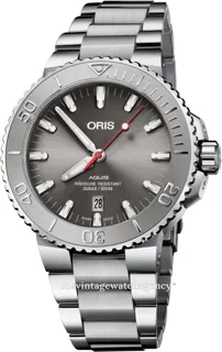 Oris Aquis Date 01 733 7730 4153-07 8 24 05PEB Stainless steel Gray