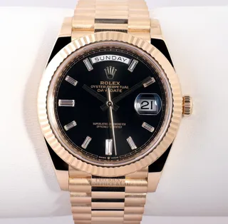 Rolex Day-Date 40 228238 Yellow gold Black