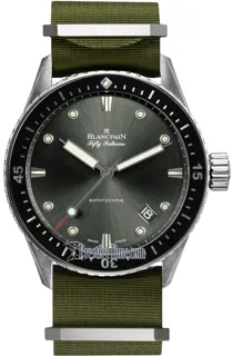 Blancpain Fifty Fathoms 5000-1110-NAKA Stainless steel Grey