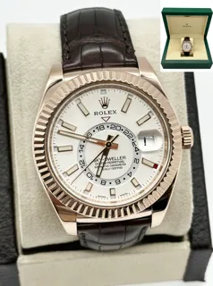 Rolex Sky-Dweller 326135 18k rose gold White