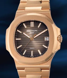 Patek Philippe Nautilus 5711/1R-001 40mm Rose gold Brown