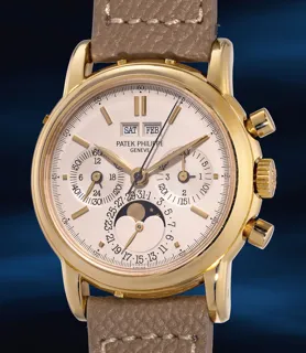 Patek Philippe Perpetual Calendar Chronograph 3970E 18k yellow gold Beige