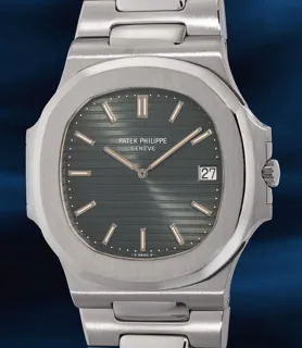 Patek Philippe Nautilus 3700/1 42mm Stainless steel Green