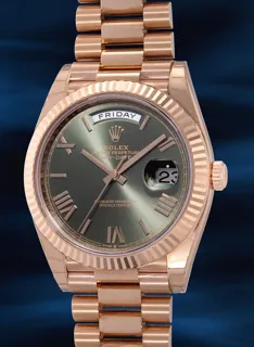 Rolex Day-Date 40 228235 40mm Everose gold Green