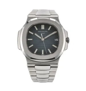 Patek Philippe Nautilus 5711/1A10 40mm Stainless steel Black