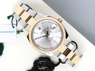 Rolex Datejust 126333-0001 Yellow gold and Stainless steel Silver