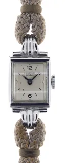 Universal Genève Ladies Wristwatch 35114 1.210.905 Stainless steel Silver