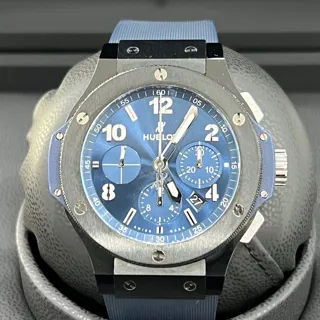 Hublot Big Bang 44 mm 301.CM.710.RX Ceramic Blue