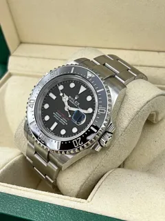 Rolex Sea-Dweller 126600 Stainless steel Black