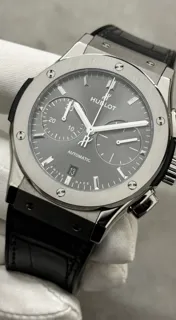 Hublot Classic Fusion 521.NX.7071.LR 45mm Titanium Gray