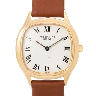 Patek Philippe Ellipse 4216 27mm 18k yellow gold White