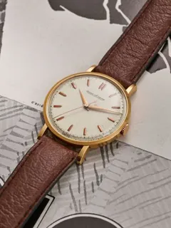 Jaeger-LeCoultre 35.3mm 18k rose gold Cream