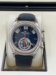 Patek Philippe Annual Calendar Chronograph 5960/01G-001 White gold Blue