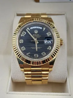 Rolex Day-Date II 218238 Yellow gold