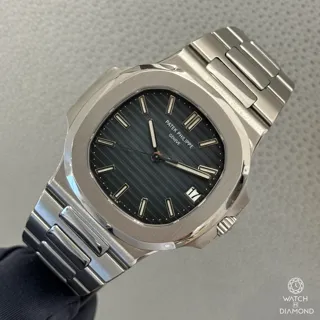 Patek Philippe Nautilus 5711/1A-001 Stainless steel Blue