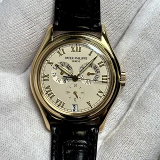 Patek Philippe Annual Calendar 5035J Yellow gold Silver