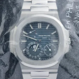 Patek Philippe Nautilus Moonphase 5712/1A-001 40mm Stainless steel Blue