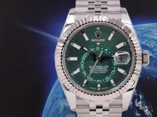 Rolex Sky-Dweller 336934 42mm Stainless steel Green