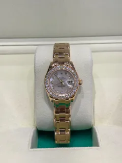 Rolex Pearlmaster 80298 29mm Yellow gold