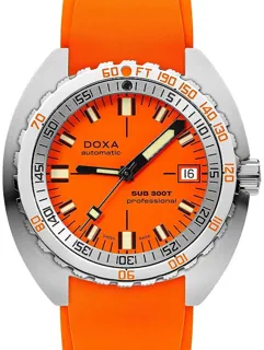 Doxa SUB 300 840.10.351.21 Stainless steel Orange