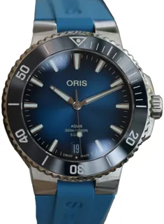 Oris Aquis 01 733 7787 4135-07 4 22 35FC Stainless steel Blue