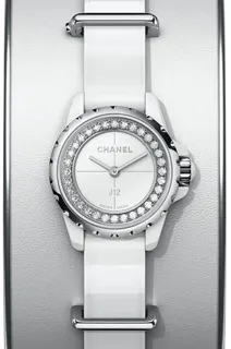 Chanel J12 H4664 Ceramic and Stainless steel White